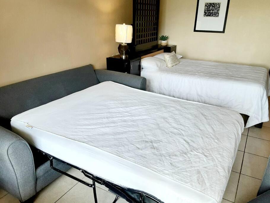 Beautiful One Bedroom Resort-Style Studio With Pool And Beach Access 러스킨 외부 사진